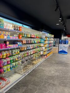 Hobbyzoo: in viale Teracati a Siracusa l’ottavo pet shop con farmacia in Sicilia